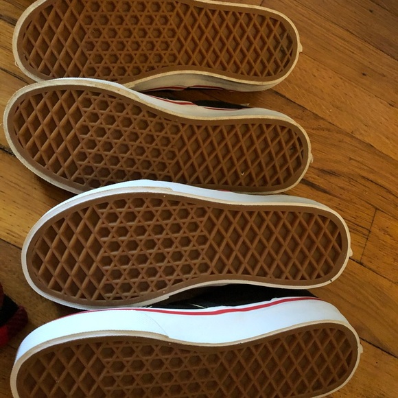 Vans skeleton glow in the darks as 1 & 1.5 - Picture 3 of 3